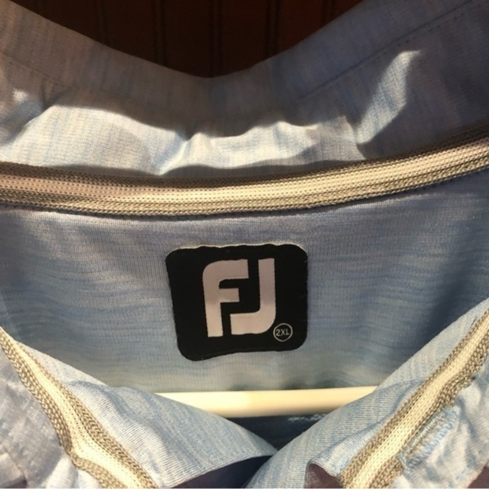 EUC FootJoy men’s‎ long sleeve golf polo.Sharp blue Heather w/logo on c… - Picture 7 of 9